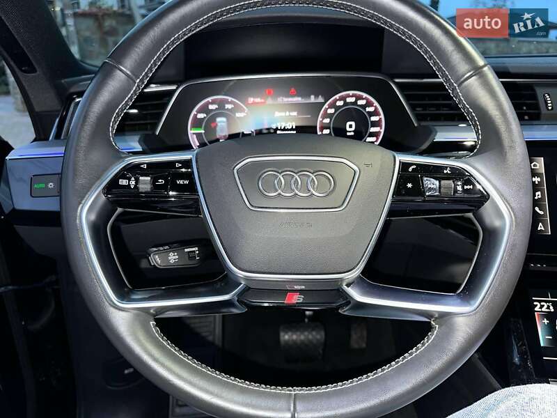 Внедорожник / Кроссовер Audi e-tron S 2021 в Львове
