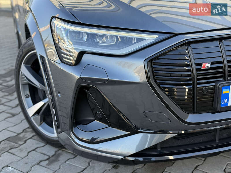 Внедорожник / Кроссовер Audi e-tron S 2020 в Хмельницком