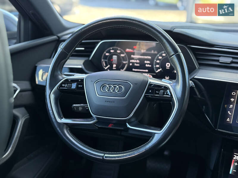 Внедорожник / Кроссовер Audi e-tron S 2020 в Хмельницком