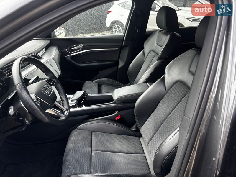 Позашляховик / Кросовер Audi e-tron S 2021 в Львові