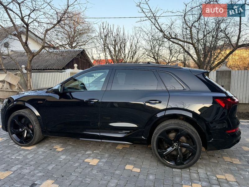 Внедорожник / Кроссовер Audi e-tron S 2021 в Коломые фото 5 Внедорожник / Кроссовер Audi e-tron S 2021 в Коломые