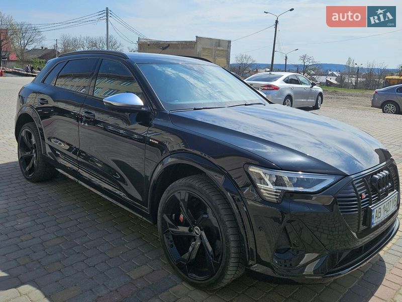 Внедорожник / Кроссовер Audi e-tron S 2021 в Коломые фото 28 Внедорожник / Кроссовер Audi e-tron S 2021 в Коломые
