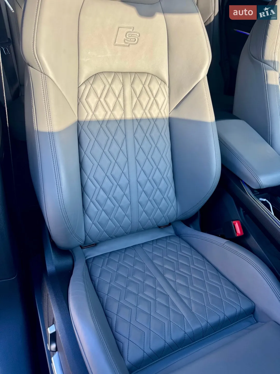 2022 Audi e-tron S - мініатюра 46