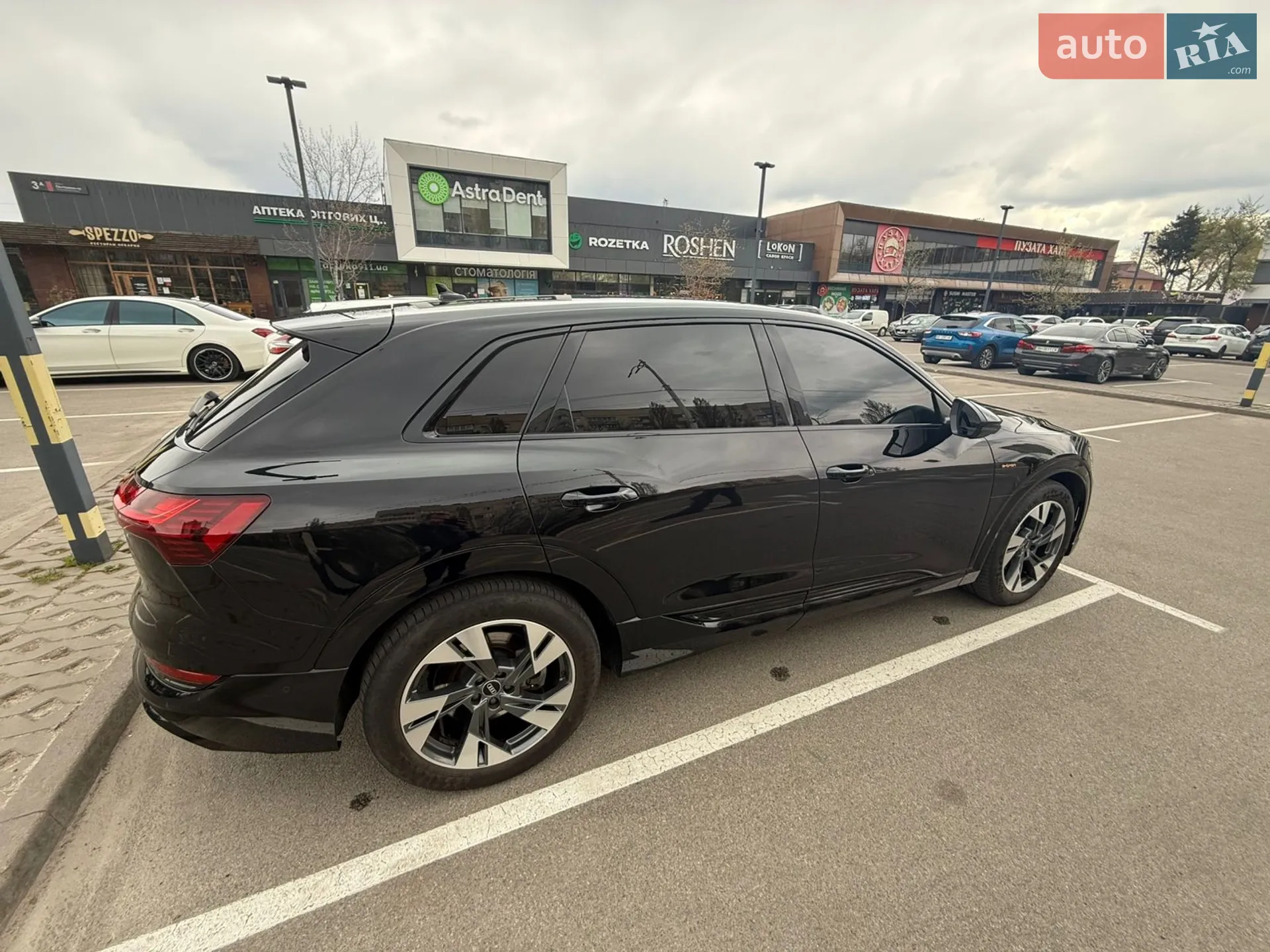 2021 Audi e-tron S - мініатюра 7