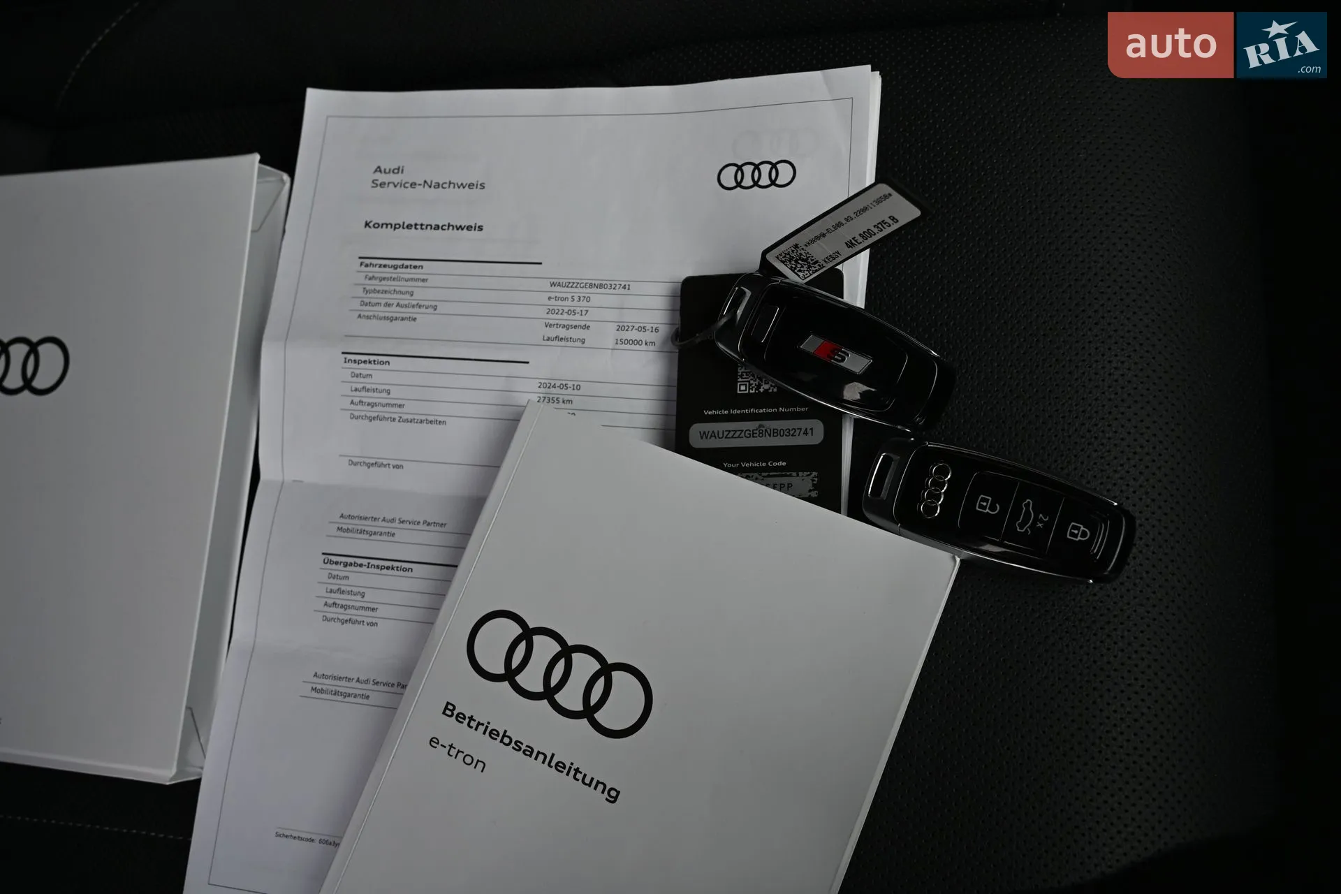 2022 Audi e-tron S - мініатюра 10