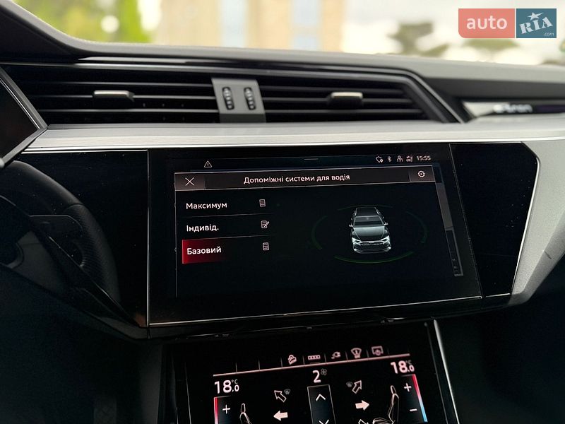 Внедорожник / Кроссовер Audi e-tron S 2022 в Львове фото 46 Внедорожник / Кроссовер Audi e-tron S 2022 в Львове