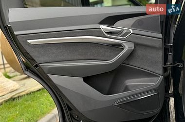 Внедорожник / Кроссовер Audi e-tron S 2022 в Львове фото 58 Внедорожник / Кроссовер Audi e-tron S 2022 в Львове