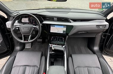 Внедорожник / Кроссовер Audi e-tron S 2022 в Львове фото 63 Внедорожник / Кроссовер Audi e-tron S 2022 в Львове