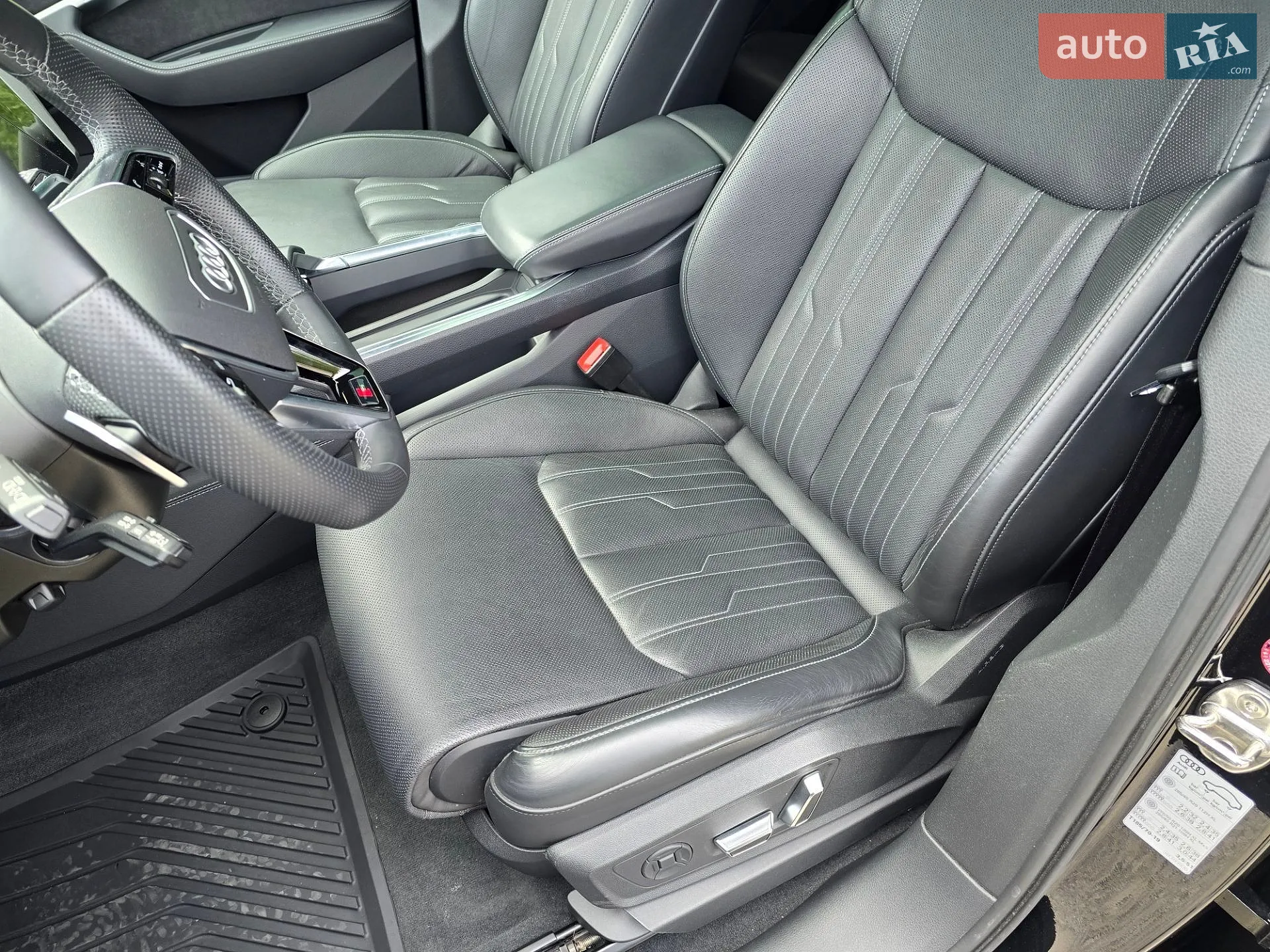 2022 Audi e-tron S - мініатюра 58