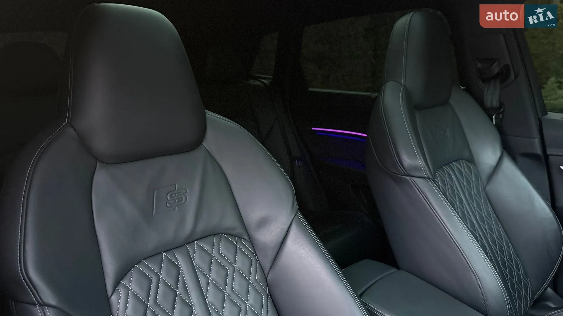2022 Audi e-tron S - мініатюра 40