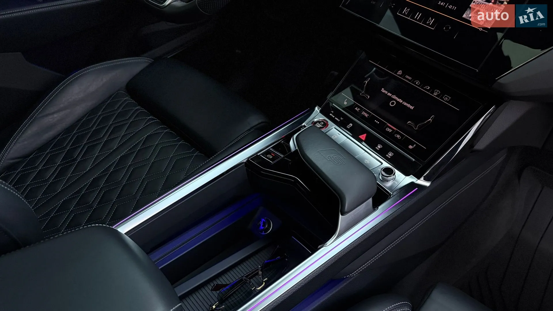2022 Audi e-tron S - мініатюра 52