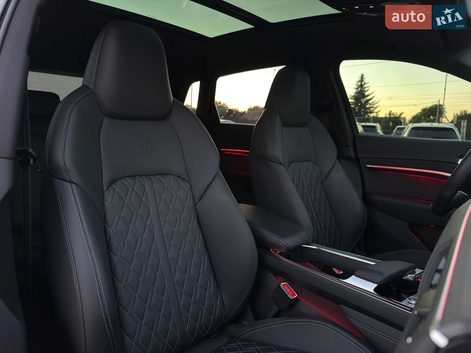 2022 Audi e-tron S - мініатюра 93