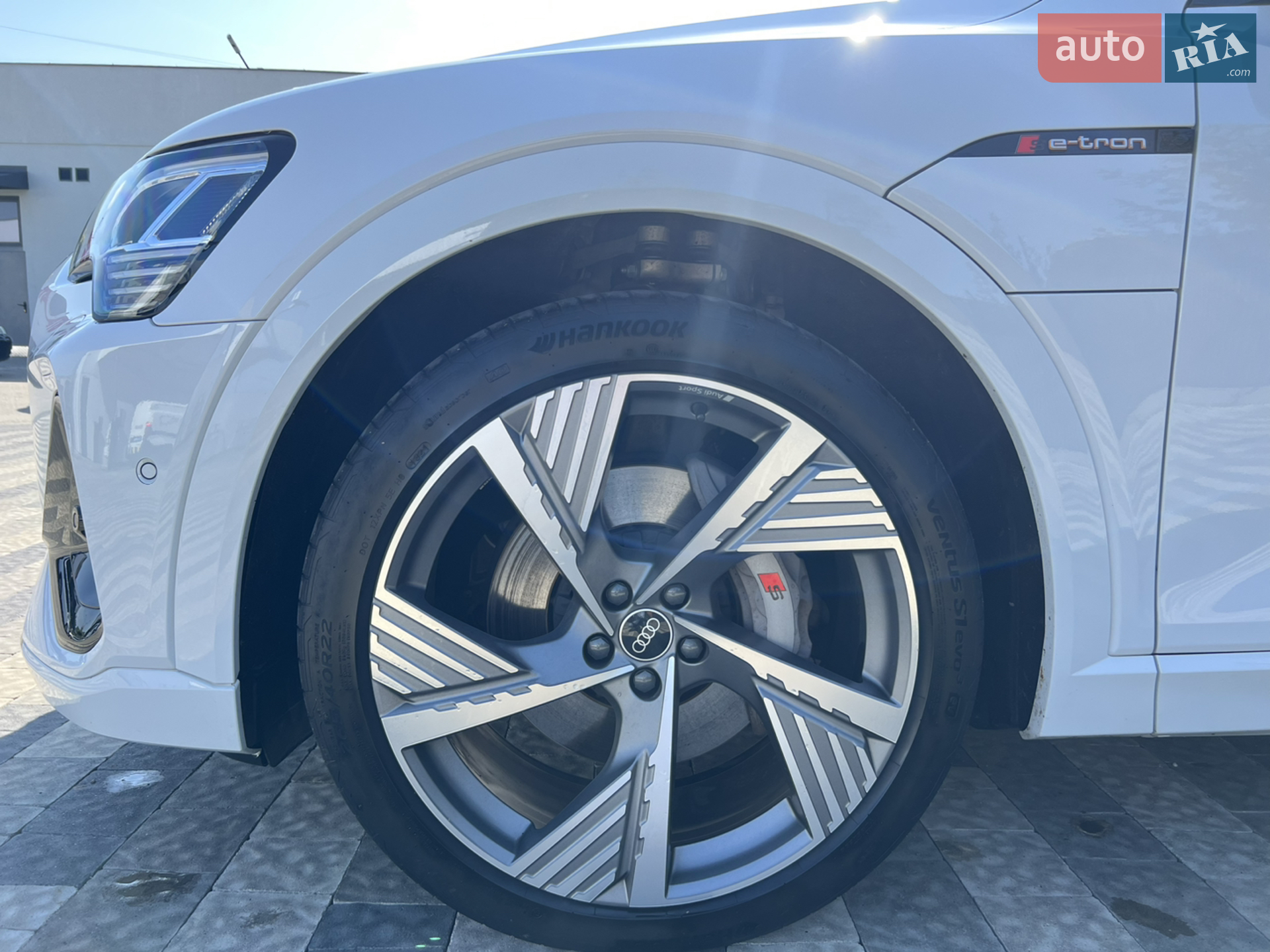 2021 Audi e-tron Sportback - мініатюра 14