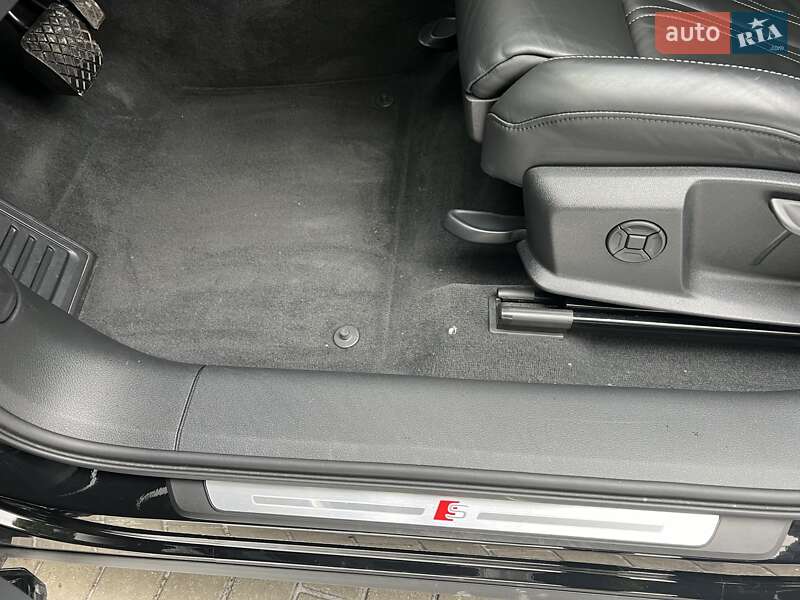 Внедорожник / Кроссовер Audi e-tron Sportback 2020 в Тернополе