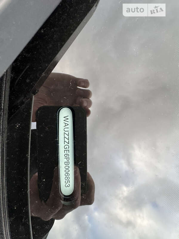 Позашляховик / Кросовер Audi e-tron Sportback 2022 в Вінниці