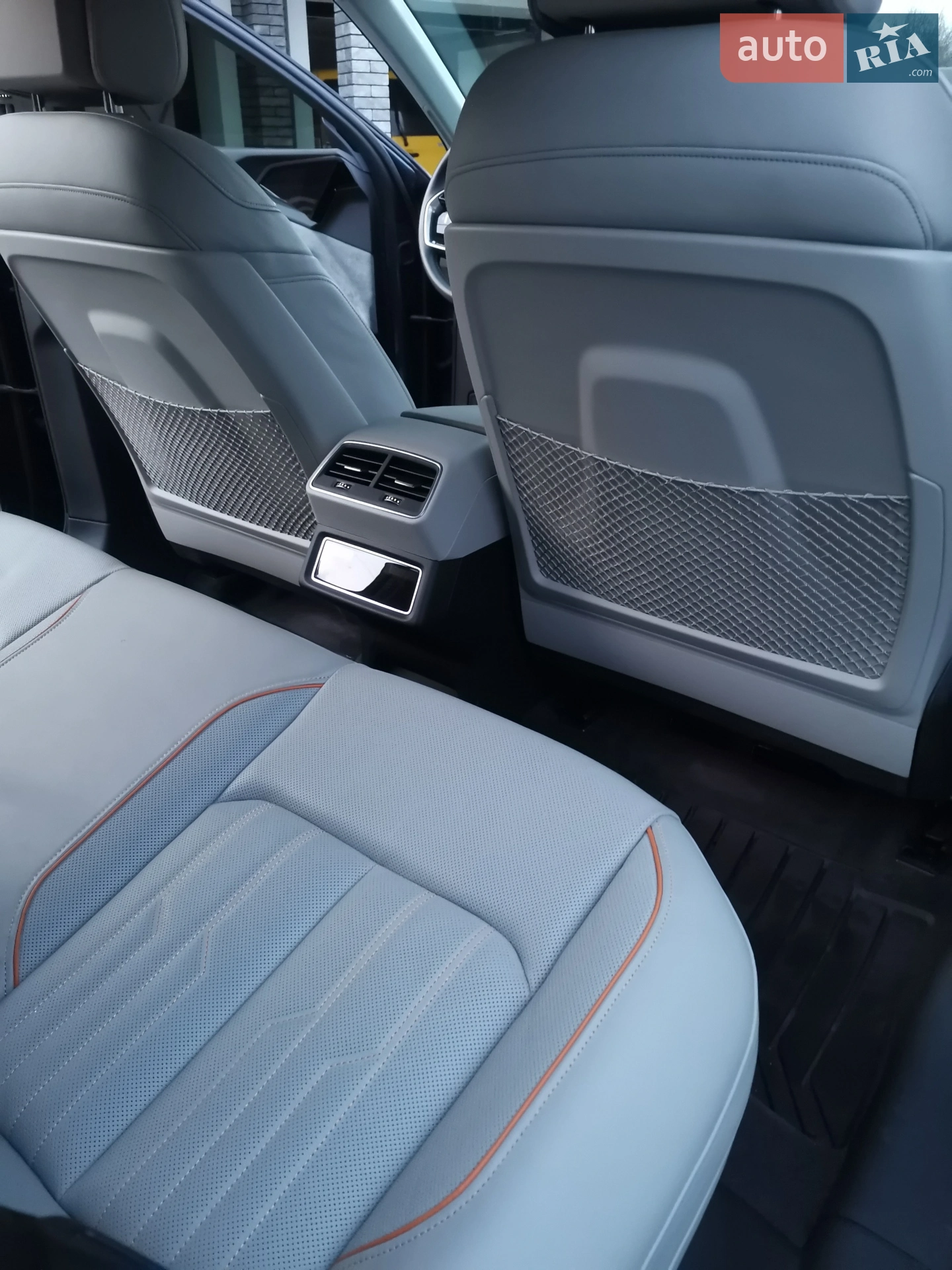 2020 Audi e-tron Sportback - мініатюра 53