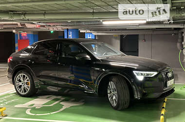 Внедорожник / Кроссовер Audi e-tron Sportback 2020 в Львове