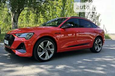 Внедорожник / Кроссовер Audi e-tron Sportback 2021 в Днепре
