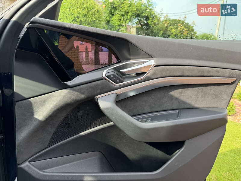 Внедорожник / Кроссовер Audi e-tron Sportback 2021 в Луцке
