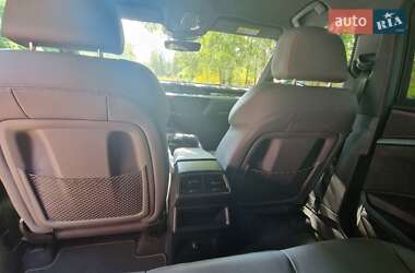 Внедорожник / Кроссовер Audi e-tron Sportback 2020 в 