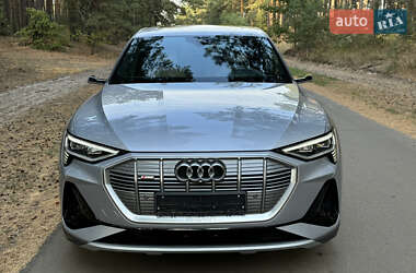 Внедорожник / Кроссовер Audi e-tron Sportback 2021 в 