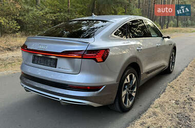 Внедорожник / Кроссовер Audi e-tron Sportback 2021 в 