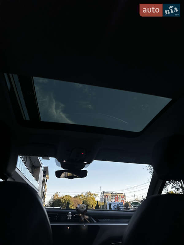 Позашляховик / Кросовер Audi e-tron Sportback 2021 в Ужгороді