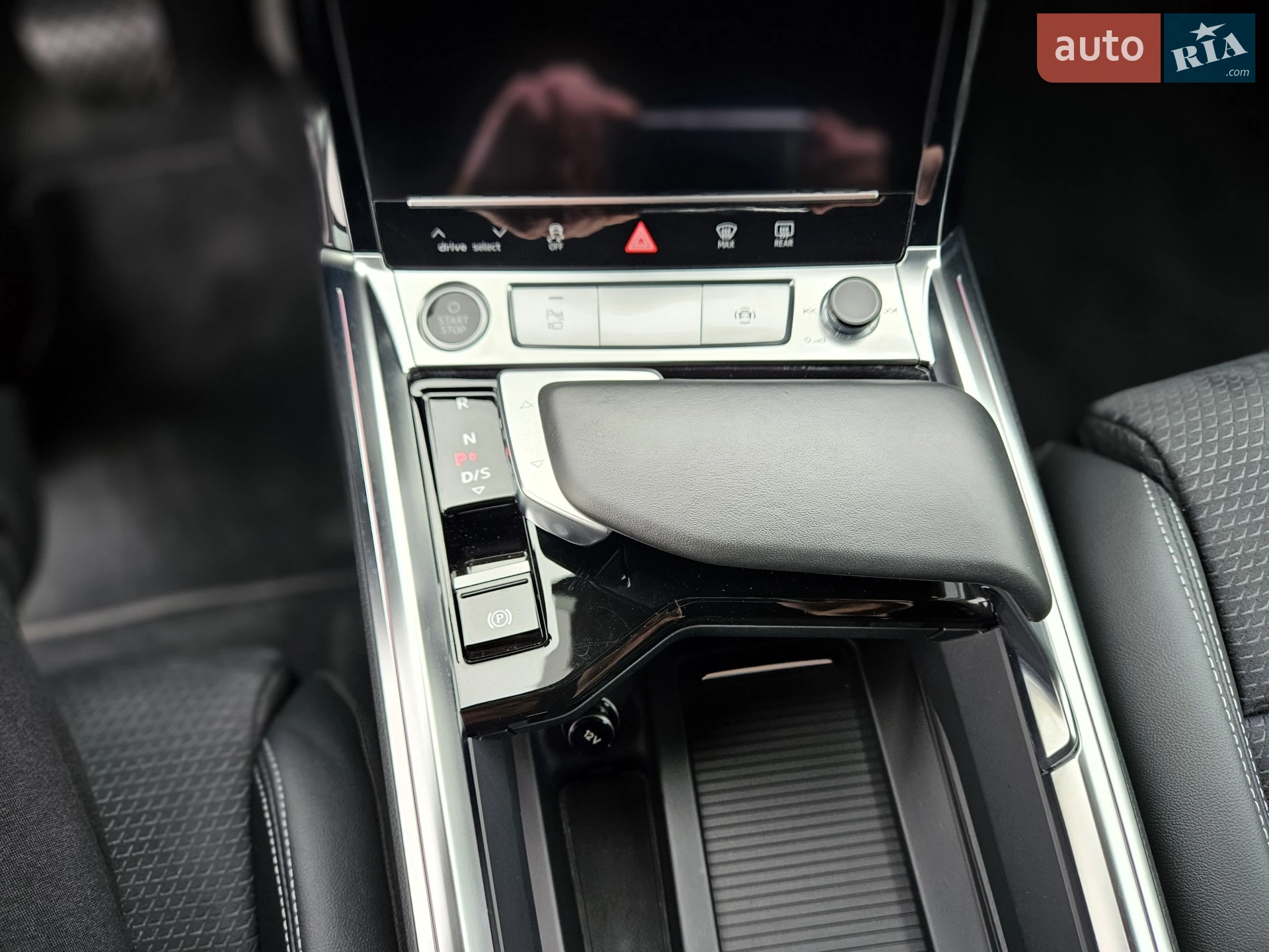 2022 Audi e-tron Sportback - мініатюра 26