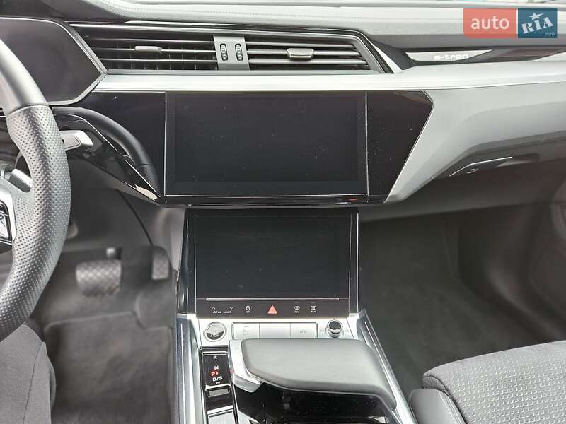 Внедорожник / Кроссовер Audi e-tron Sportback 2022 в Киеве