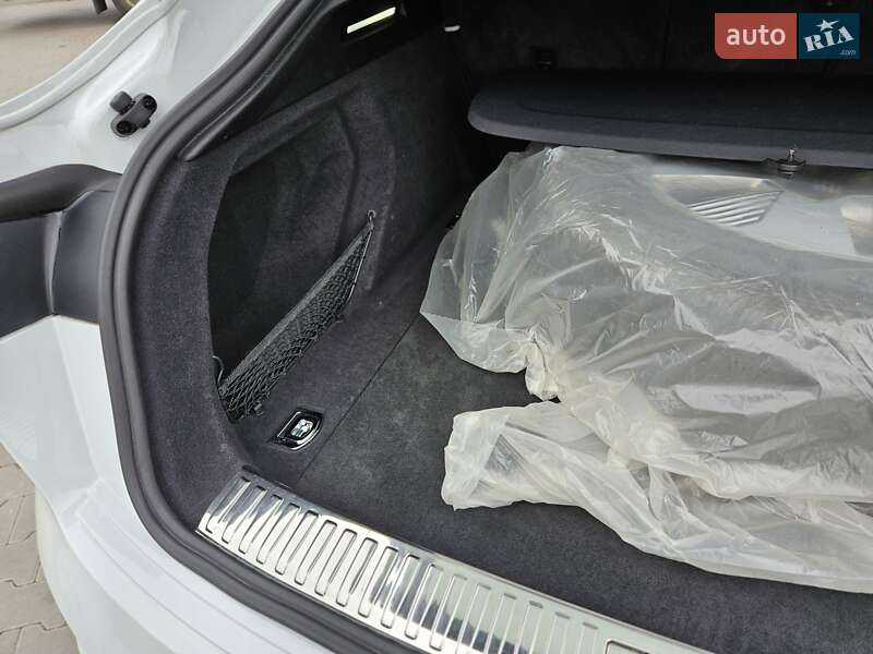 Внедорожник / Кроссовер Audi e-tron Sportback 2022 в Киеве