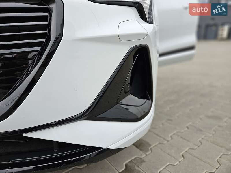 Внедорожник / Кроссовер Audi e-tron Sportback 2022 в Киеве