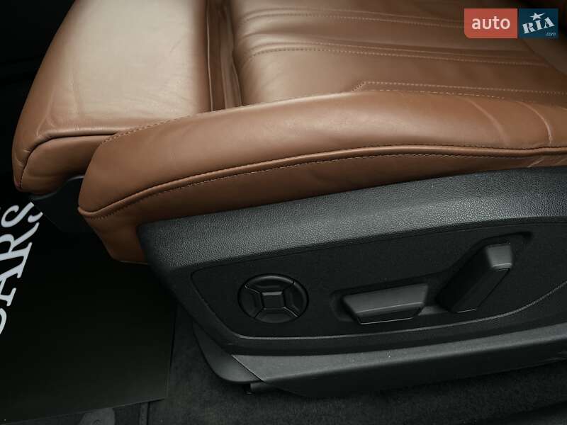 Позашляховик / Кросовер Audi e-tron Sportback 2021 в Києві