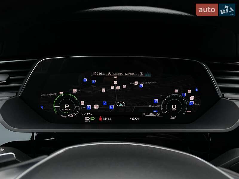 Позашляховик / Кросовер Audi e-tron Sportback 2021 в Києві