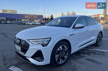 Позашляховик / Кросовер Audi e-tron Sportback 2021 в Житомирі