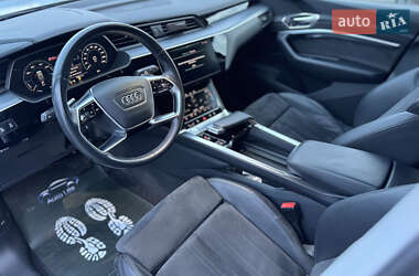 Внедорожник / Кроссовер Audi e-tron Sportback 2020 в 