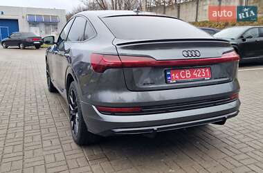 Позашляховик / Кросовер Audi e-tron Sportback 2022 в Тернополі