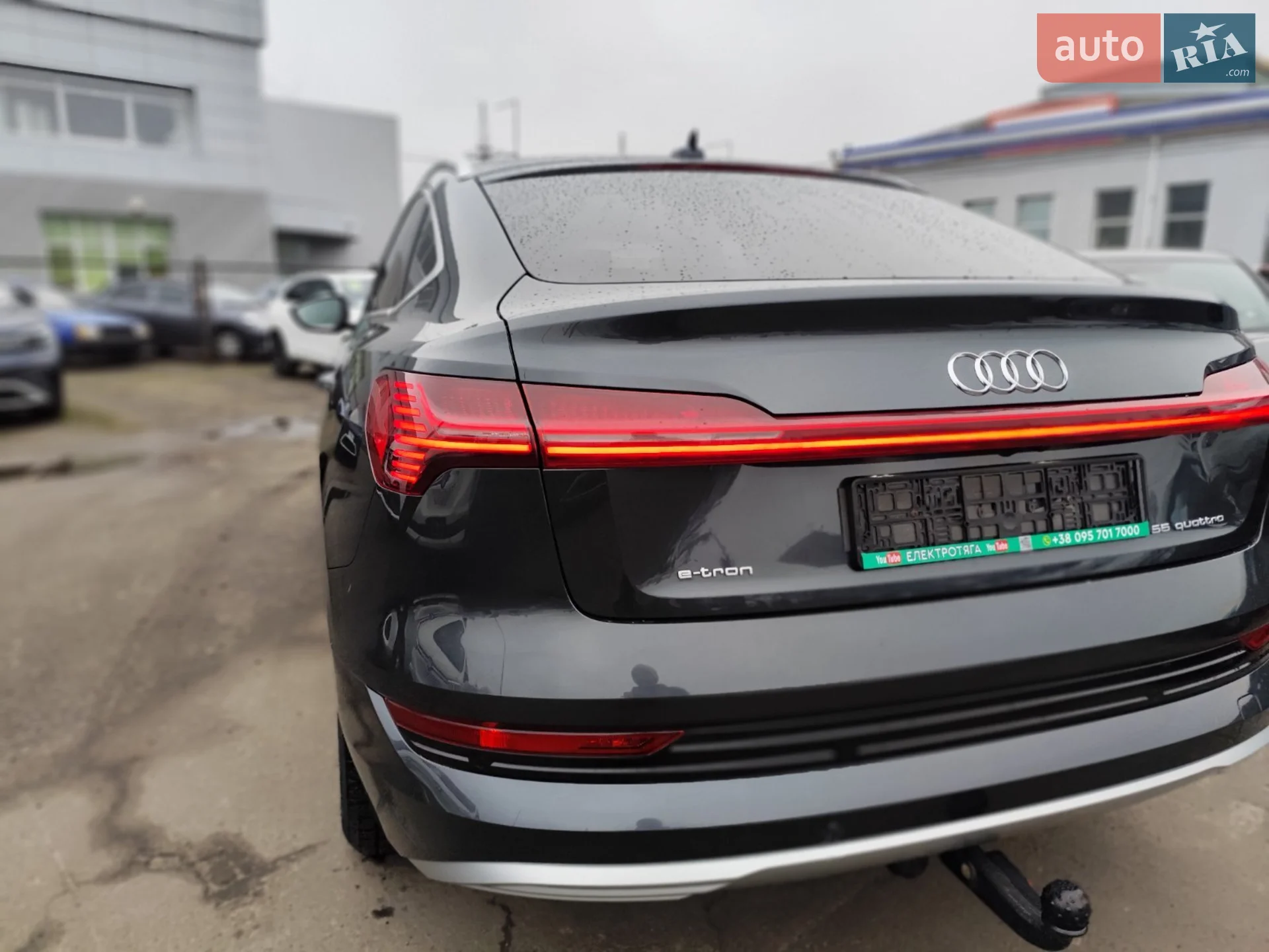 2020 Audi e-tron Sportback - мініатюра 4