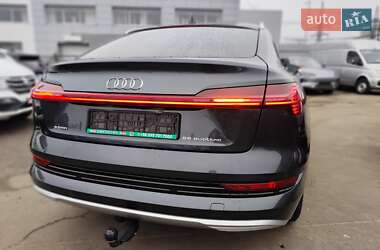 Внедорожник / Кроссовер Audi e-tron Sportback 2020 в 