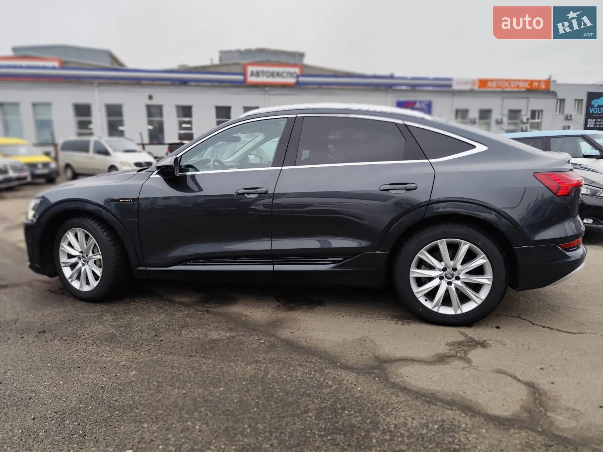 2020 Audi e-tron Sportback - мініатюра 25