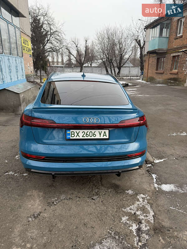 Позашляховик / Кросовер Audi e-tron Sportback 2020 в Хмельницькому