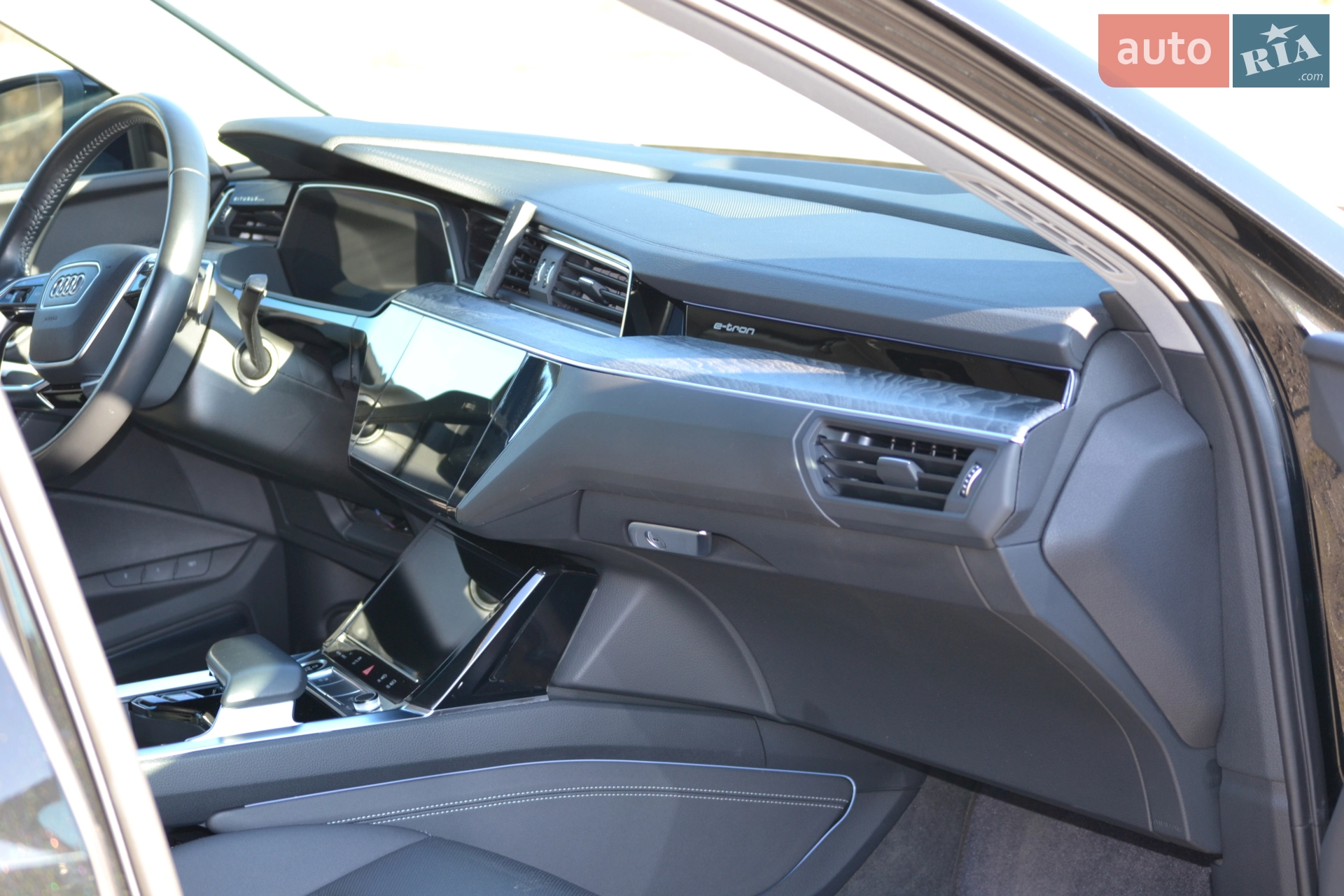 2021 Audi e-tron Sportback - мініатюра 14