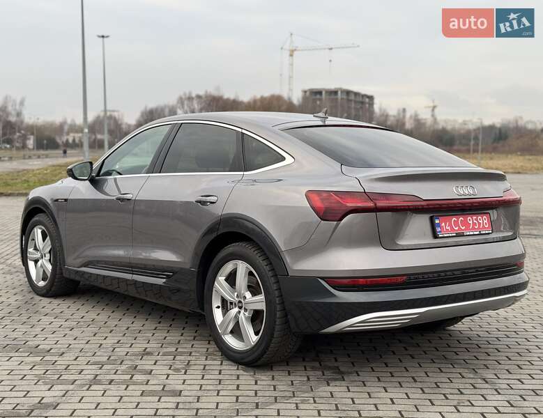 Позашляховик / Кросовер Audi e-tron Sportback 2020 в Львові