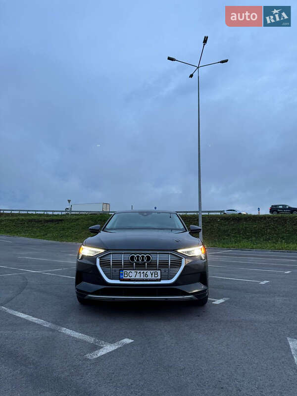 Внедорожник / Кроссовер Audi e-tron Sportback 2020 в Львове
