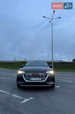 Внедорожник / Кроссовер Audi e-tron Sportback 2020 в 