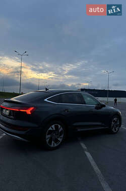 Внедорожник / Кроссовер Audi e-tron Sportback 2020 в 