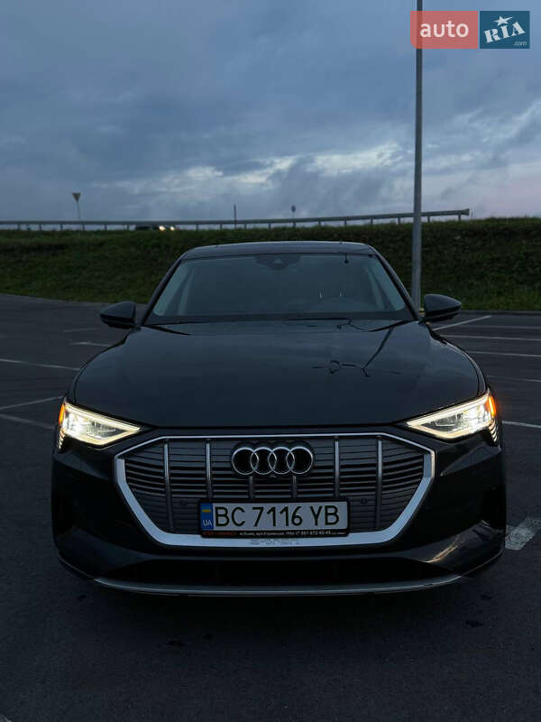 Внедорожник / Кроссовер Audi e-tron Sportback 2020 в Львове