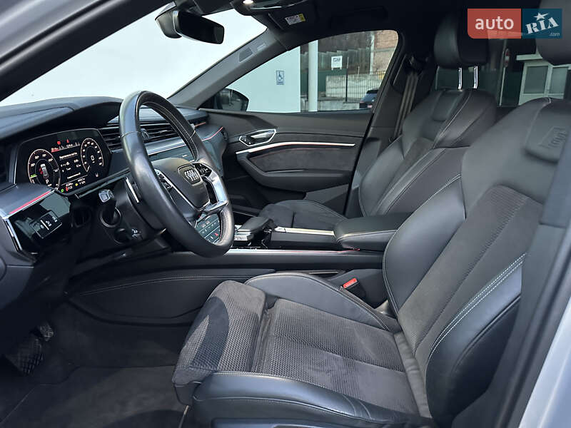Внедорожник / Кроссовер Audi e-tron Sportback 2021 в Ровно