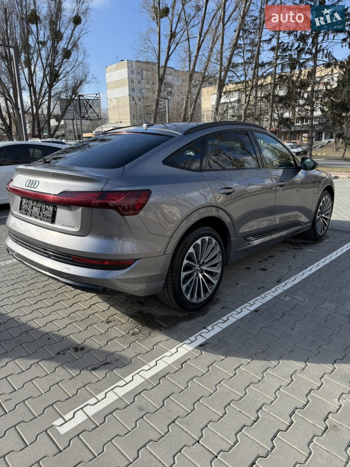 2020 Audi e-tron Sportback - мініатюра 13