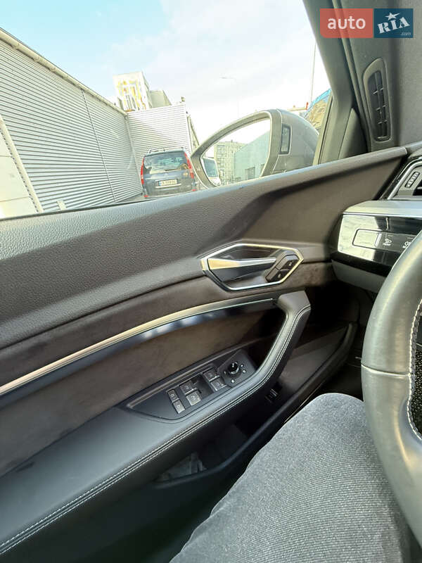 Позашляховик / Кросовер Audi e-tron Sportback 2020 в Чернівцях фото 58 Позашляховик / Кросовер Audi e-tron Sportback 2020 в Чернівцях