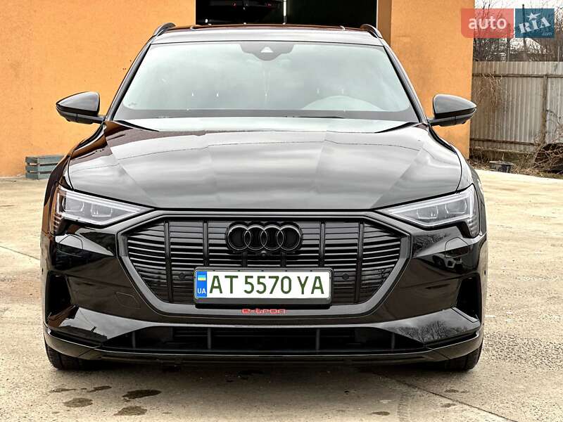 Позашляховик / Кросовер Audi e-tron Sportback 2020 в Коломиї